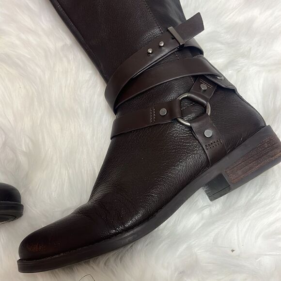 BCBGeneration brown leather harness equestrian boots, size 7, BIN 14 - Picture 3 of 11